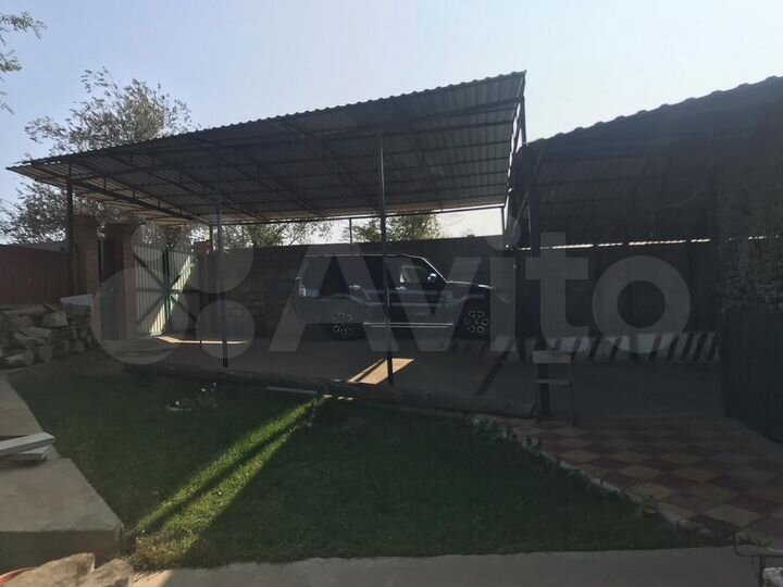 Дом 228 м² на участке 11 сот.