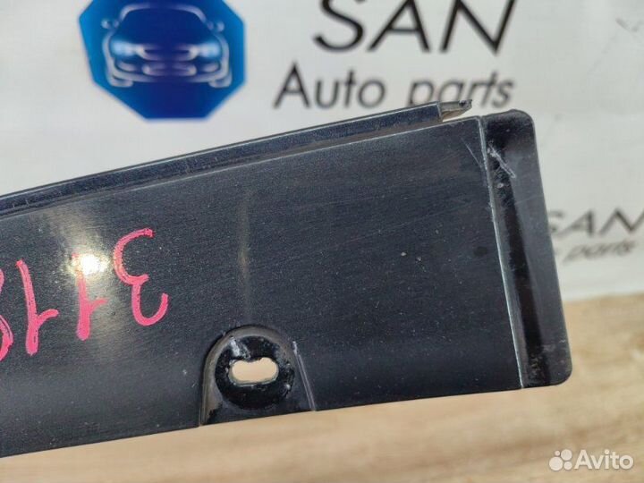 Брызговик задний правый Bmw X5 Рест E70 рест