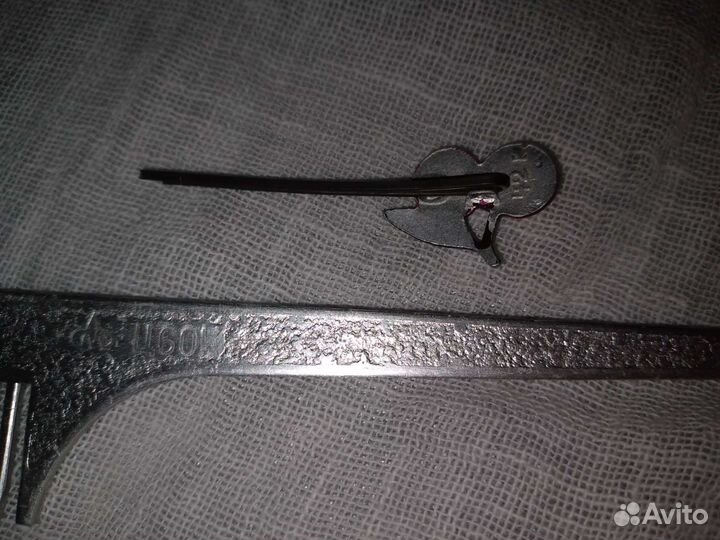 Расчёска и заколка СССР