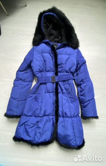 Пуховик женский с натуральным мехом песца