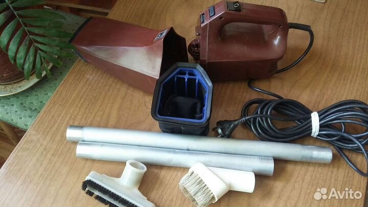 Ручной пылесос 