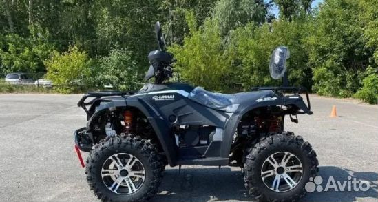 Квадроцикл Linhai Yamaha D 300 4WD черный