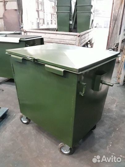 Мусорный контейнер