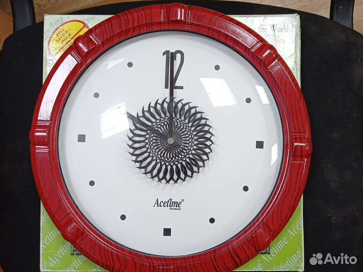Часы настенные