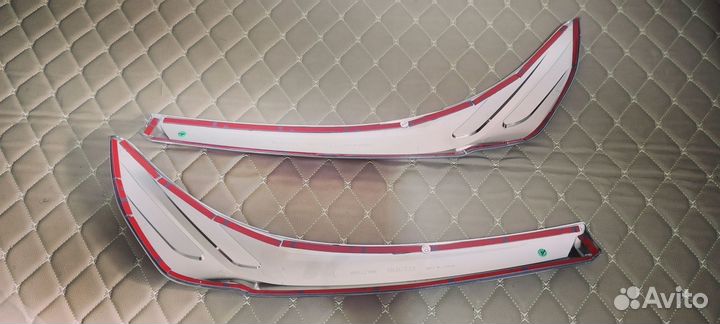 Ресницы хром Toyota Land Cruiser 200 2007-2011