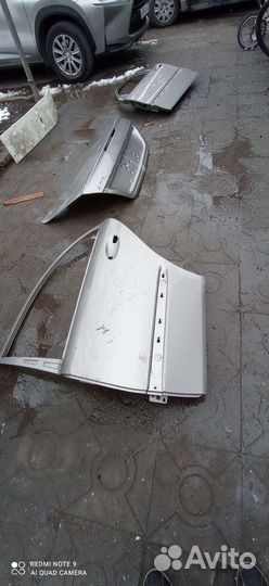 Продается,задняя дверь, багажник