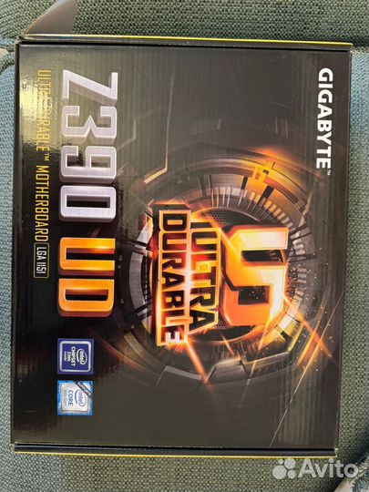 Материнская плата с процессором