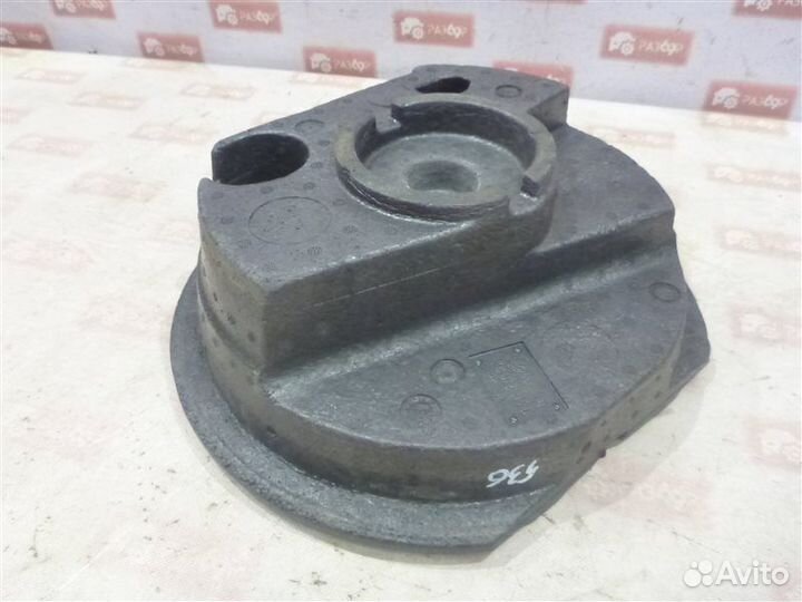 Ящик для инструментов Volkswagen Golf 5K1 cgga