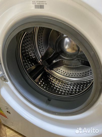 Стиральная машина Samsung Diamond WF-E592NMW 6.0kg