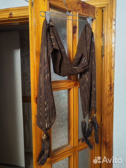 Шарфы и палантины