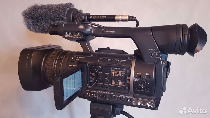 Профессиональный камкордер Panasonic AG-AC160