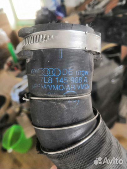 Патрубок интеркулера ауди q7 4,2 tdi