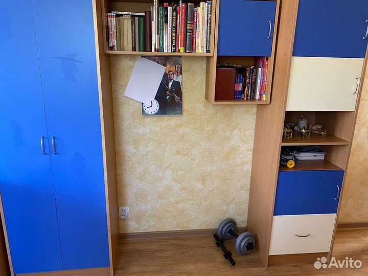 Мебель в детскую комнату