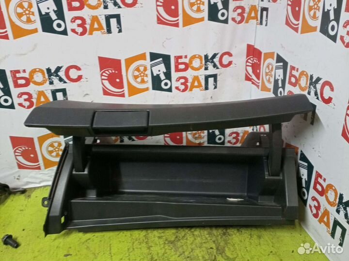 Бардачок верхний Toyota Corolla 150