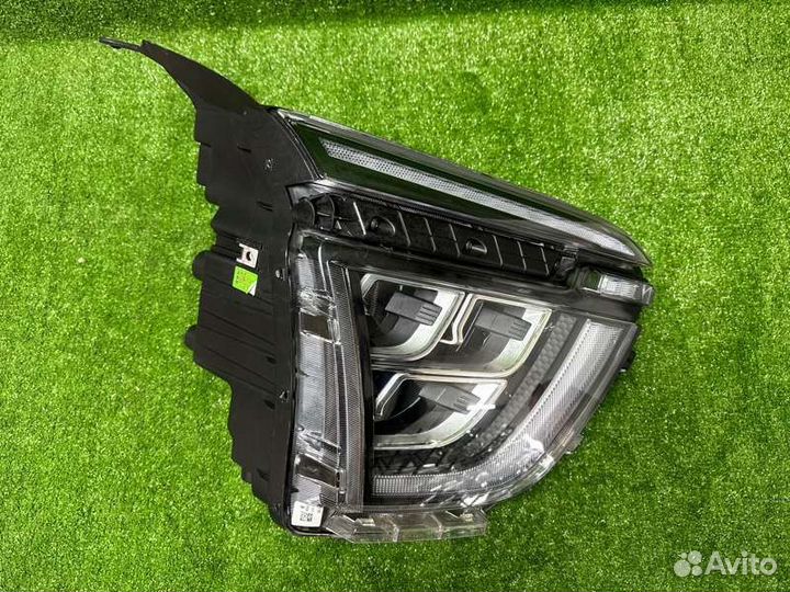 Фара передняя правая Hyundai Creta