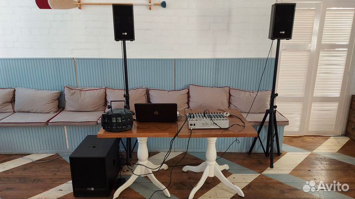 Dj, Диджей со своей аппаратурой