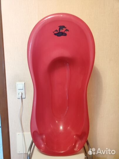 Ванночка для купания новорожденного