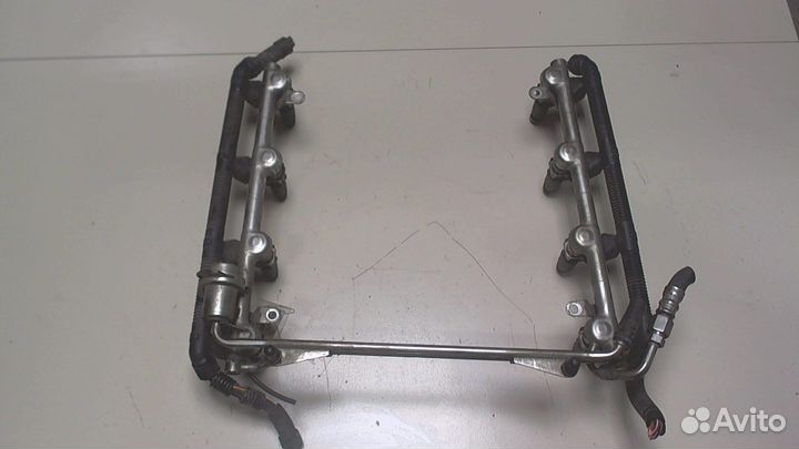 Форсунка топливная Volkswagen Phaeton, 2004