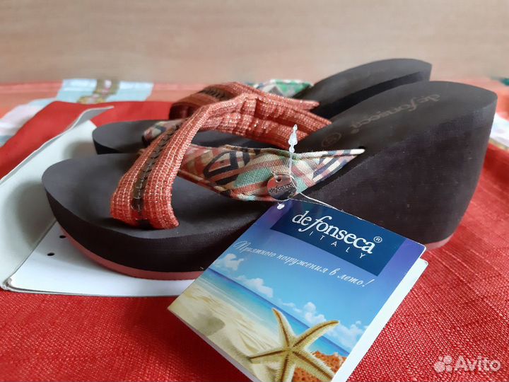 Шлепанцы пляжные