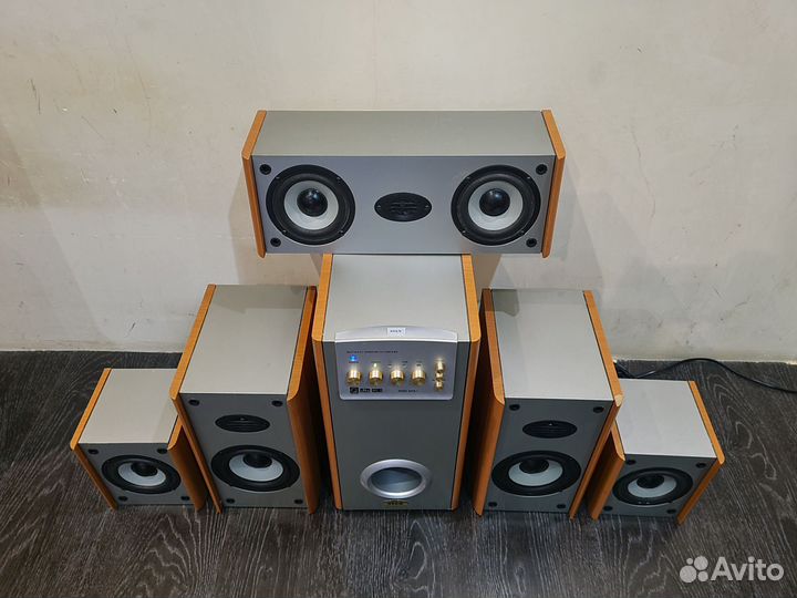 Акустика 5.1 Sven