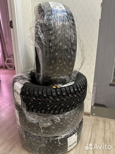 Nokian Tyres Hakkapeliitta 9 195/65 R15 95T