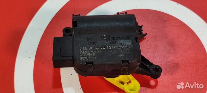 Мотор заслонки отопителя Audi VW Skoda