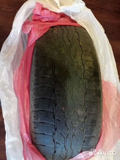 Bridgestone Alenza 001 225/65 R17