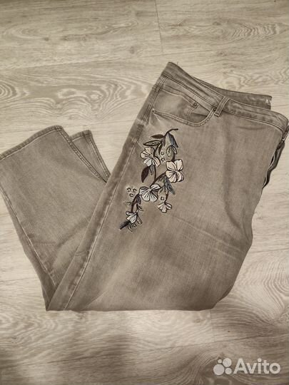 Женские вещи больших размеров.Пакетом