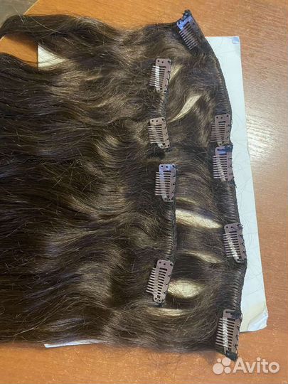 Натуральные волосы на заколках