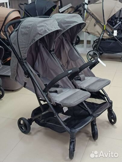 Прогулочная коляска для двойни