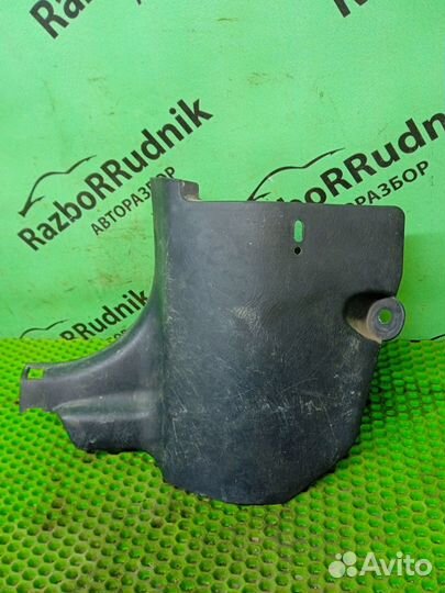 Накладка порога (внутренняя) Nissan Primera