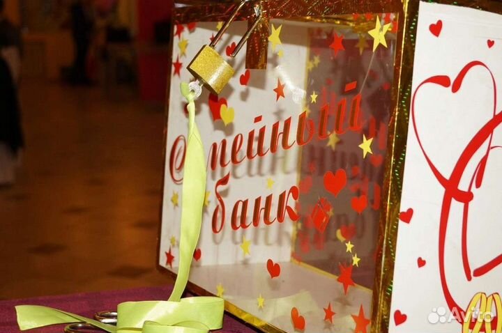 Коробка из оргстекла