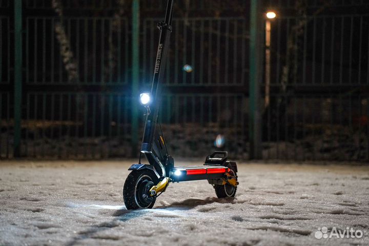 Электросамокат White Siberia Sputnik 2000W