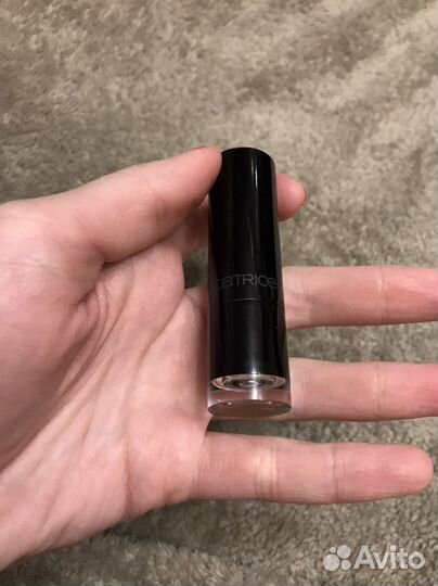 Помада Catrice