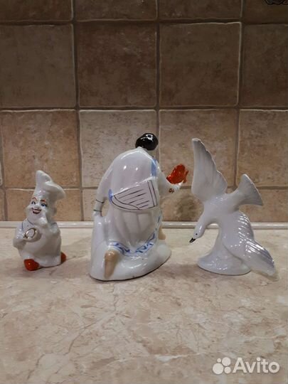 Фарфоровые статуэтки