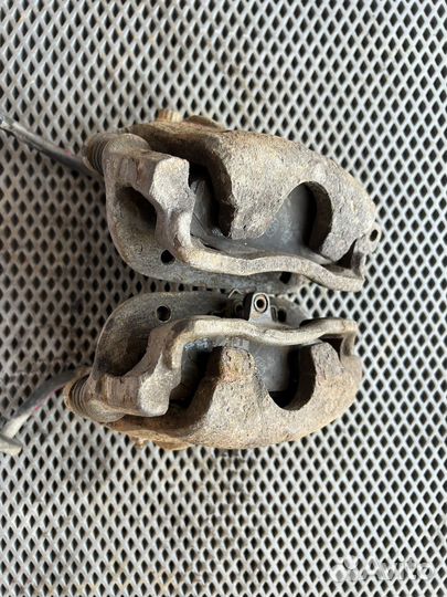 Суппорт тормозной передний Skoda Felicia