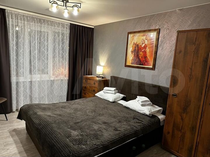 2-к. квартира, 55 м², 1/9 эт.