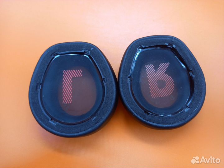 35223 Амбушюры для беспроводных наушников JBL Quan