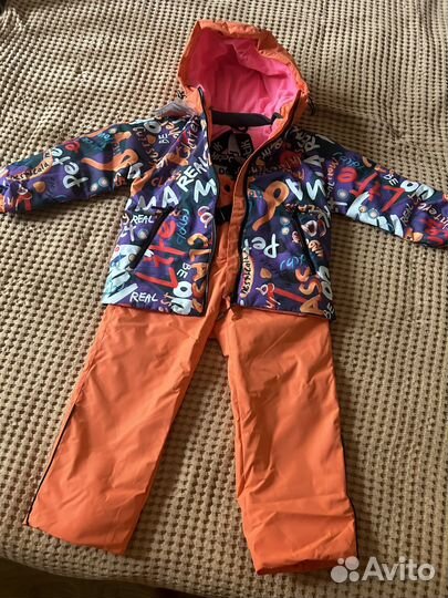 Костюм новый batik для девочки 110