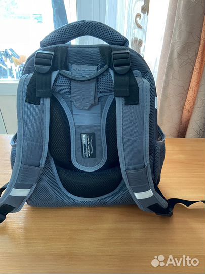 Рюкзак школьный для мальчика ортопедический