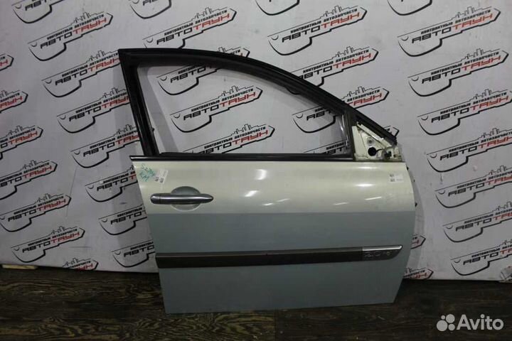 Дверь renault megane BM KM LM 7751473729 передняя