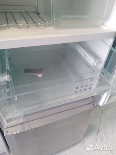 Запчасти холодильника Liebherr CBPes 3656