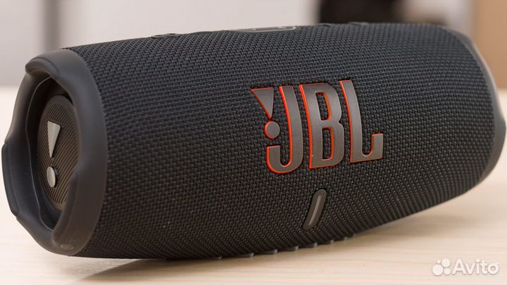 Портативная колонка JBL Charge 5
