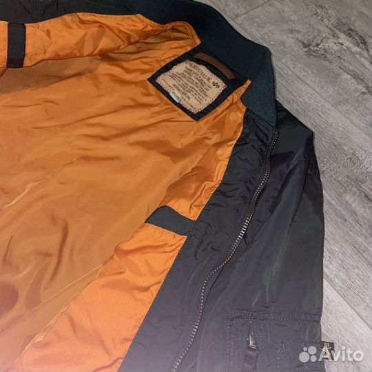 Бомбер Alpha Industries