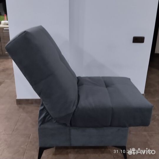 Диван, кресло, пуфик банкетка