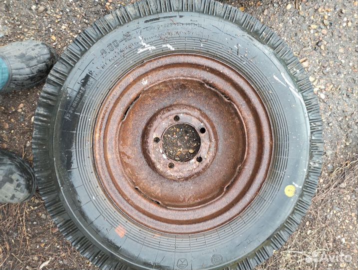 Колеса на сельхоз технику r16
