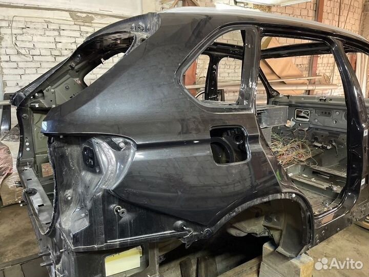 Крыло заднее правое BMW X5
