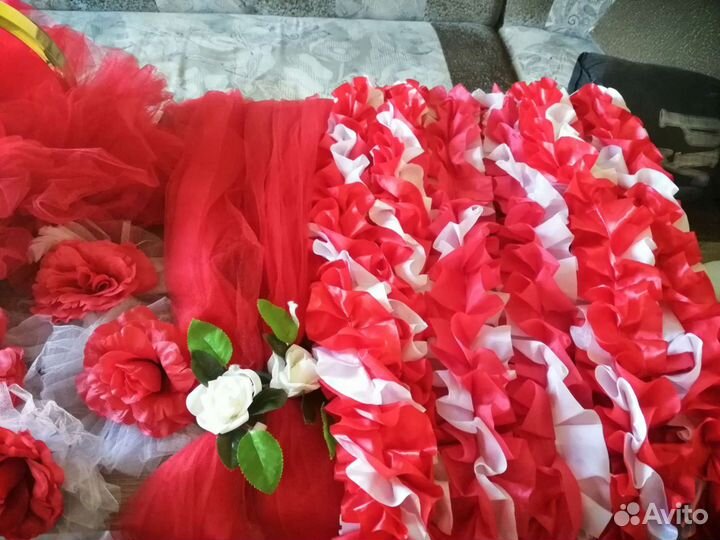 Аренда свадебных украшений на автомобиль