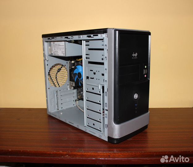 Intel Core i3-8100 +8 Гб +SSD 256 Гб +450W +InWin