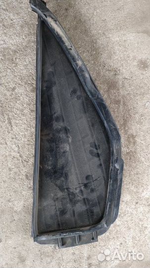 Стекло кузовное глухое заднее правое Honda Crv